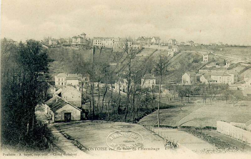 Carte postale de 1914 illustrant les hauts du quartier de l'Hermitage