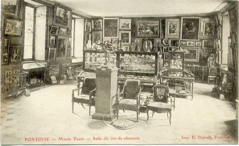 Carte postale illustrant le rez-de-chaussée du musée Tavet en 1914